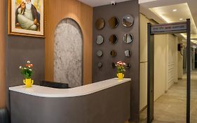 The Arjun - Newly Built Hotel Just 3 Mins From Metro And Railway Station